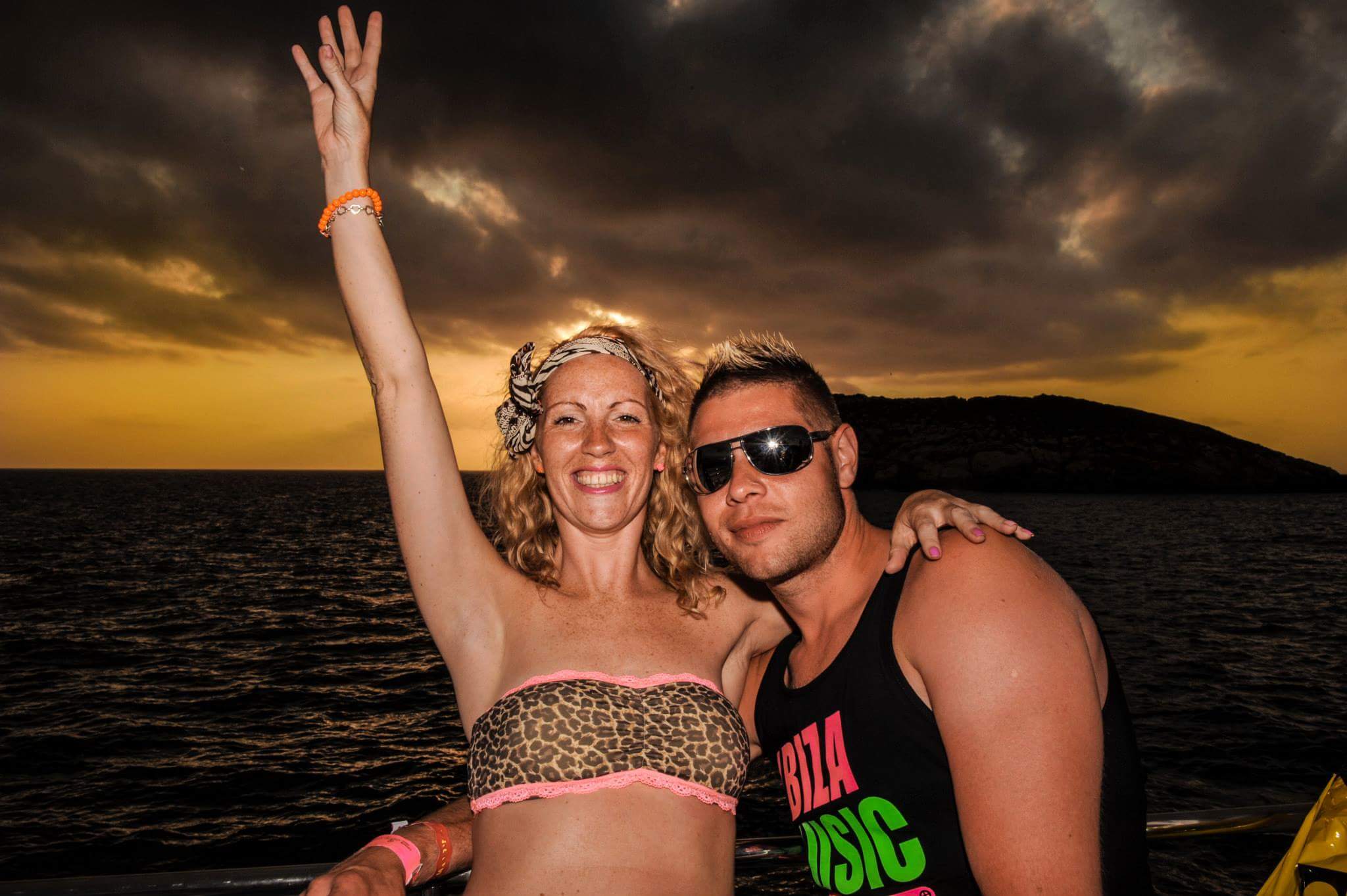 62A91BCA-7F3D-415C-94DA-CE8D12D2ACB3