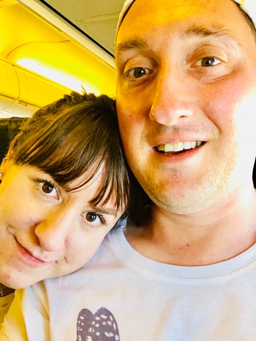 8E5CA081-78C2-4D40-9BD2-918785E8A495