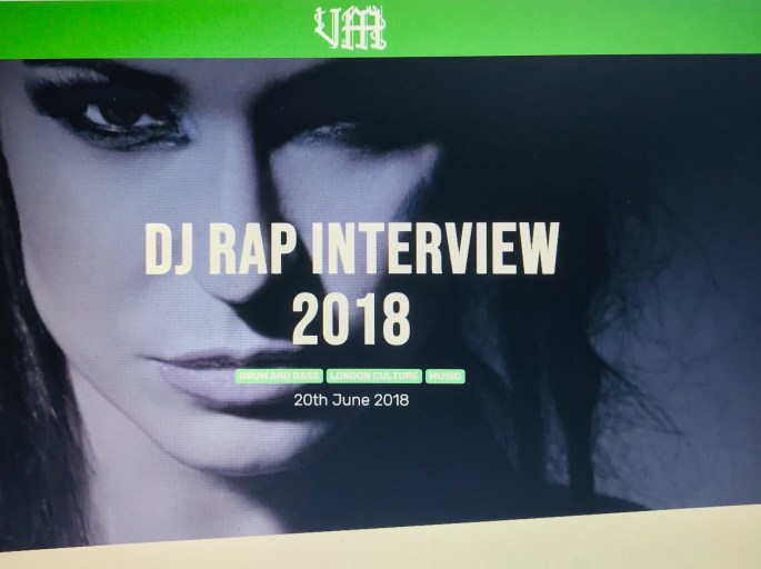 7C1EF709-3DC1-407A-A821-2506389C513C